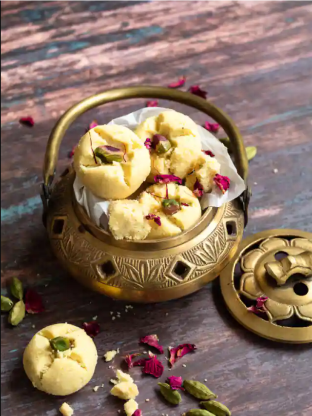 Crunchy Nankhatai: Try This Gujarati Recipe To Elevate Your Tea Time